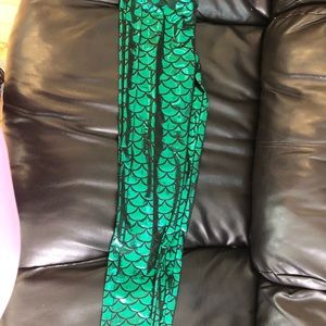 Beautiful mermaid leggings size large